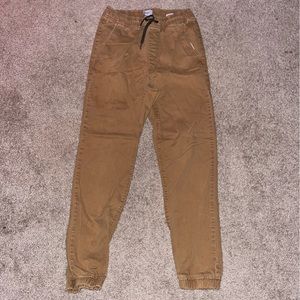 Good fit, perfect for work, comfy